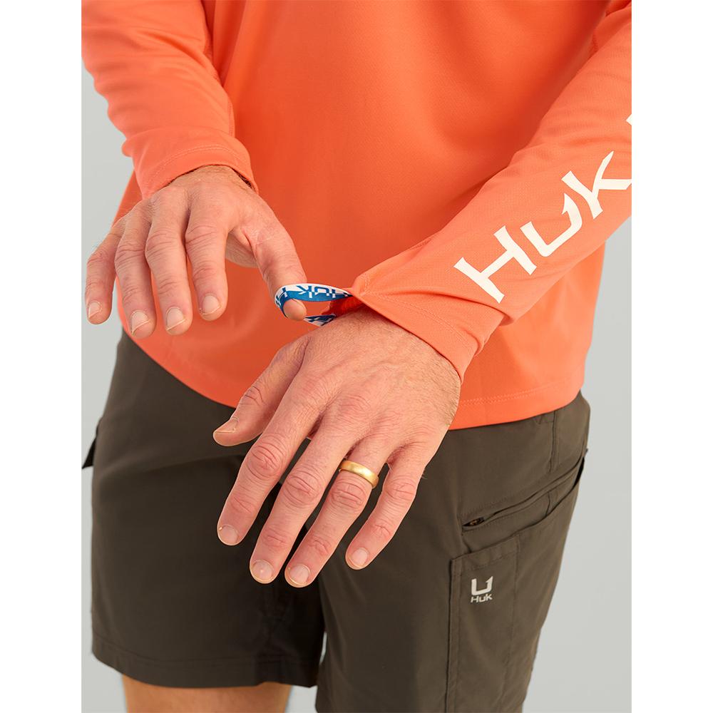 Huk Icon Crew Long Sleeve Shirt Fresh Salmon M Picture of Marolina DBA HUK HUK ICON LS CREW FRESH SALMON LS M