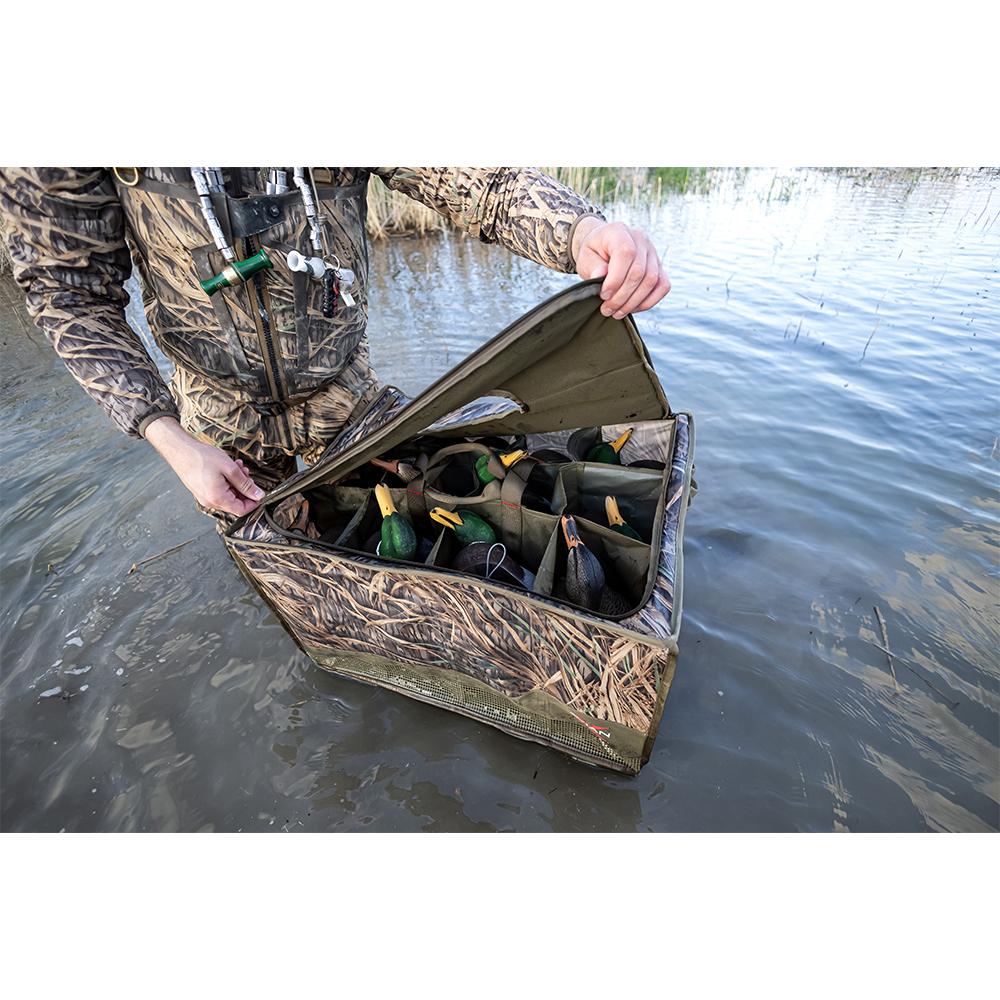 Avian-X Floating Slotted Decoy Bag 12 Slots Mossy Oak Original Shadow Grass Picture of AVIAN FLOATING SLOTTED DECOY BAGMOSSY OAK SHADOWGRASS