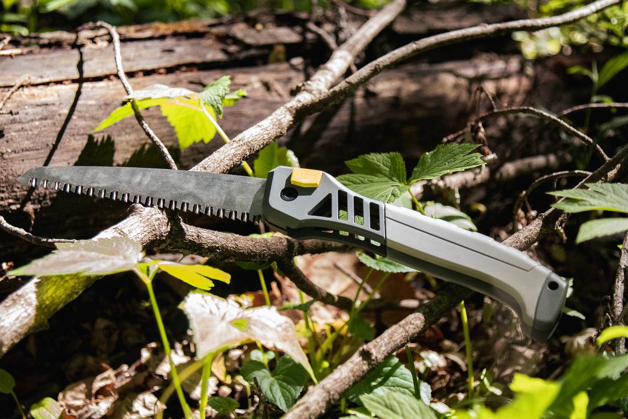 Hawk Wood Saw 7" Blade Grey Picture of Gsm Hawk 8.25in Saw / SK5 High Carbon Steel Blade w/ 3 opening positions