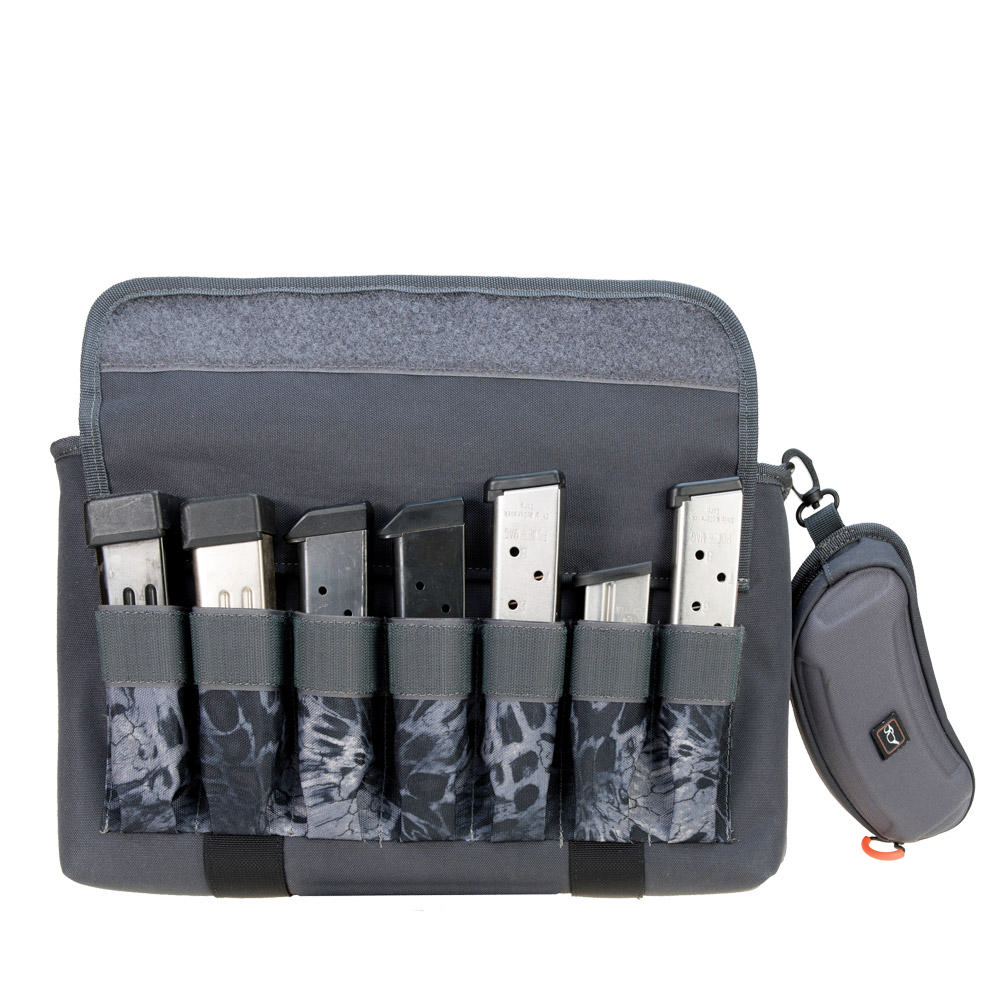 G-Outdoors Double Pistol Range Bag with Mag Storage and Glasses Case Grey Picture of G-Outdoors Inc. DOUBLE PISTOL RANGE BAG W MAG STORAGE GLASSES CASE - PRYM11 BLACKOUT