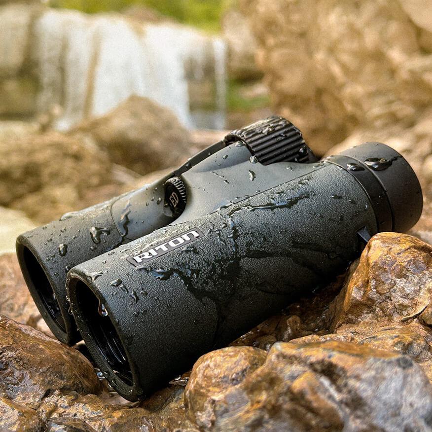Riton 5 Primal Binocular 10x42 ED Green Picture of Riton Optics Riton Binoculars 5 Primal 10x42 ED Green