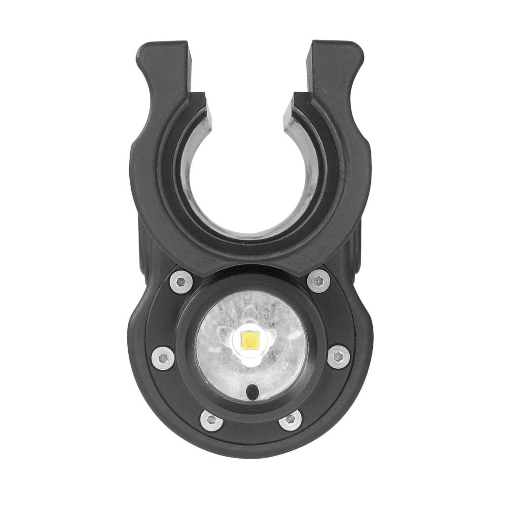 Nightstick Shotgun Forend Light with White Light Black for Remington 870/TAC-14 Picture of Bayco Products dba NightStick SFL Remington 870/TAC-14 with White Light - Blk