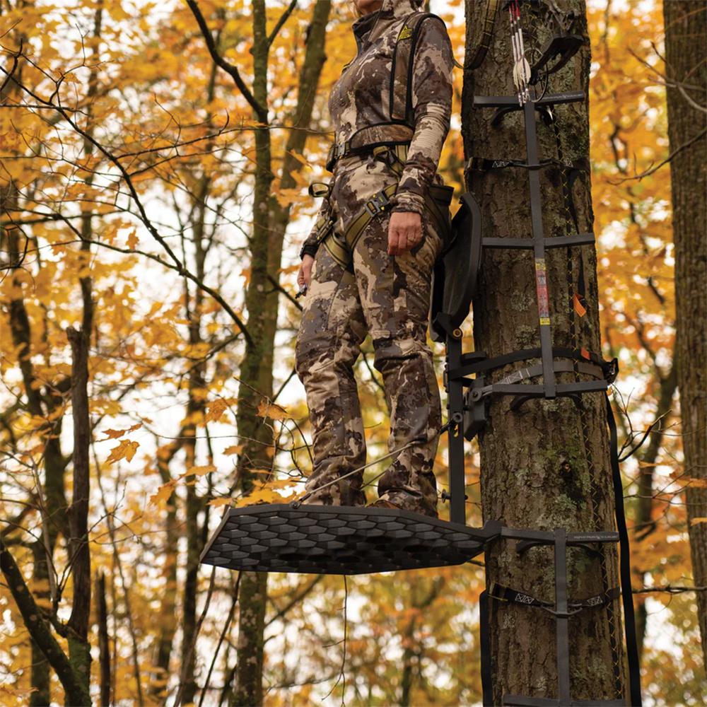 Rivers Edge Duralite Hang On Treestand Picture of Ardisam (River's Edge/ Barronett Blinds) Rivers Edge Duralite Aluminum Hang-Ons