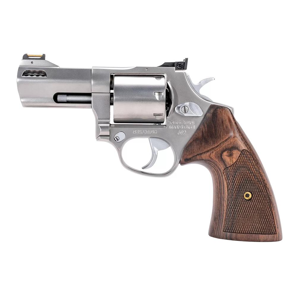 Taurus 692 Executive Grade Handgun .357 Mag/.38 Spl /9mm Luger 5rd Capacity(2 Cylinders) 3" Barrel Stainless Steel Frame Picture of Taurus International Inc. 692 EXECUTIVE .357 MAG/9MM 3'' 5 RDS SS