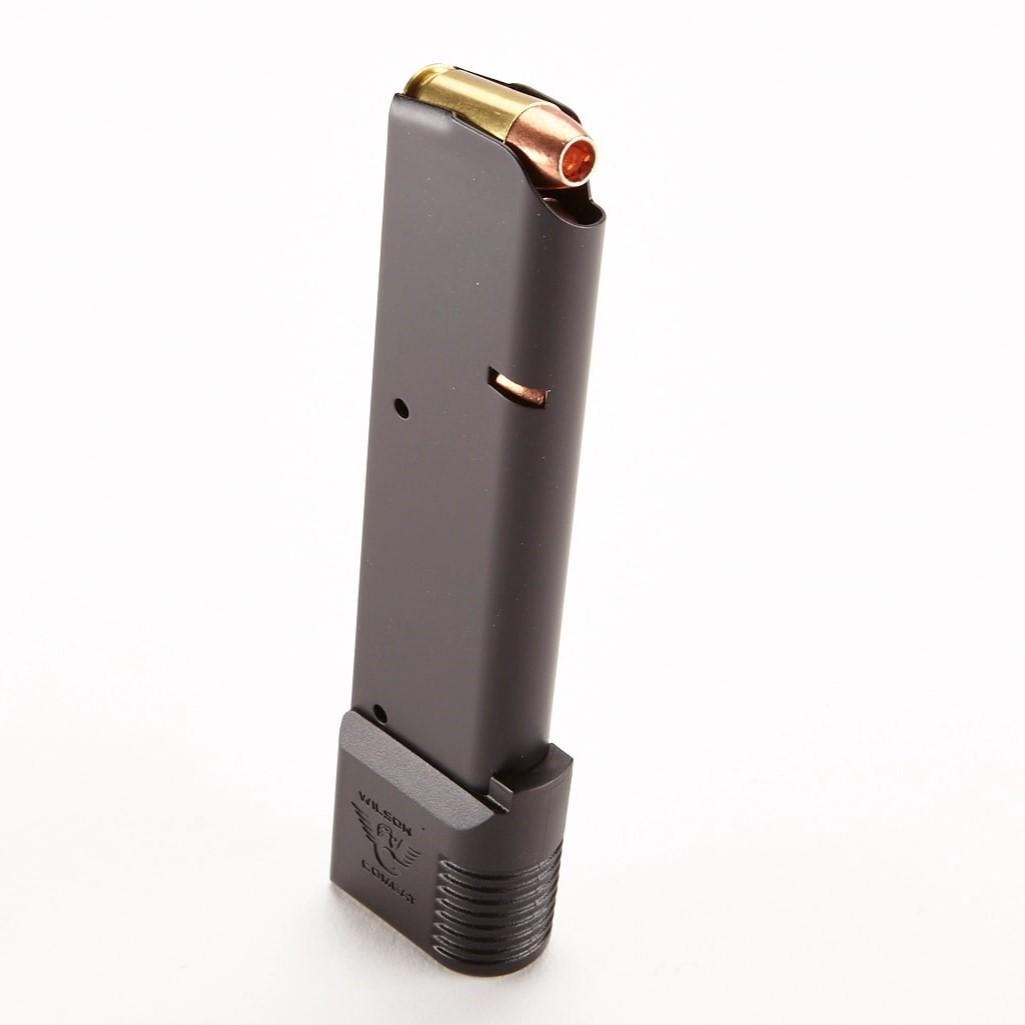 Wilson Combat 1911 Handgun Magazine .45 ACP Wrap Around Base Pad 10/rd Picture of Wilson Combat Magazine 1911 .45 ACP Full-Size 10 Round Wrap-Around Base Pad Black