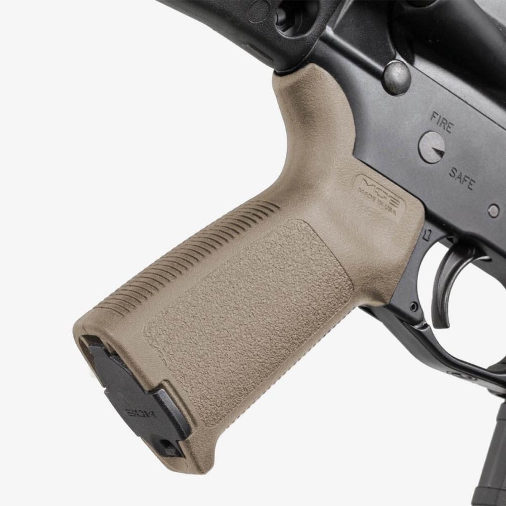 Picture of Magpul Accessories MAGPUL MOE AR GRIP FDE