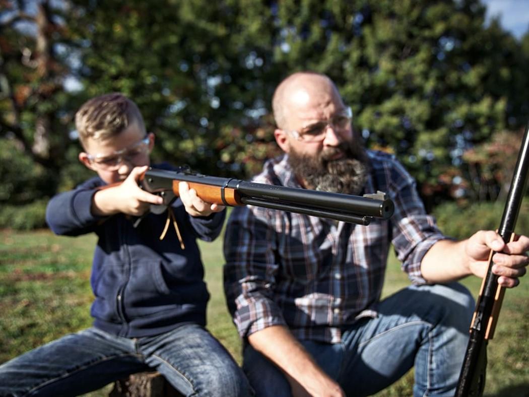 Daisy Red Ryder .177 BB Compact/Short LOP Air Rifle Red & White Box CHN Picture of Daisy Manufacturing Co. Inc. Red Ryder Compact Red & White Box CHN