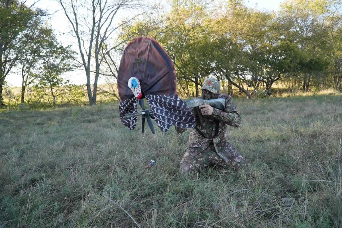 Mojo Scoot-N-Shoot Gunner Turkey Decoy Picture of Huntwise dba MOJO Outdoors MOJO Scoot N Shoot "GUNNER"