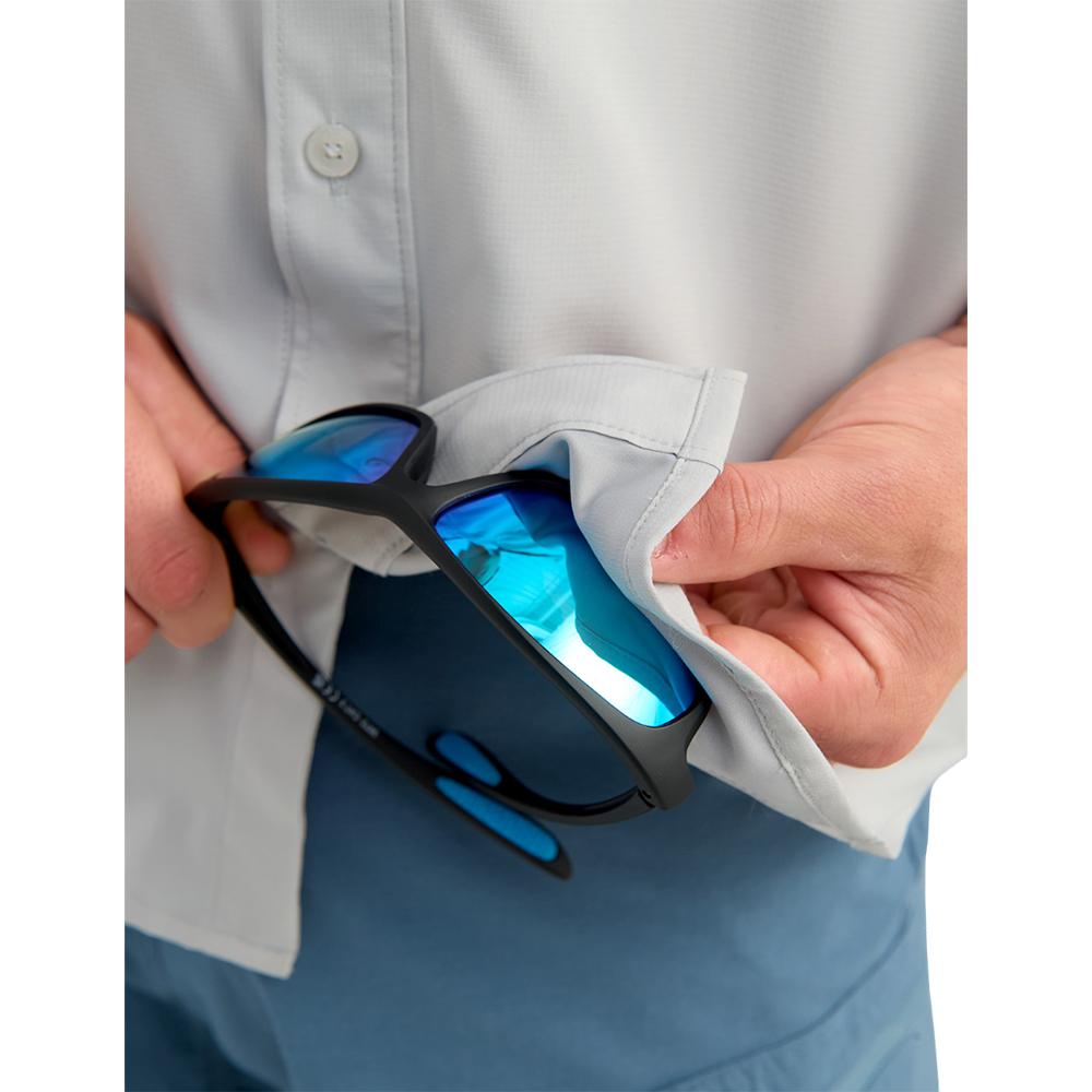 Huk Tide Point Short Sleeve Button Down Shirt Seagull M Picture of Marolina DBA HUK TIDEPOINT SS SHIRT SEAGULL SIZE M