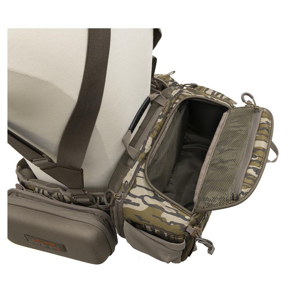 Alps Outdoorz Turkey Tracker Waist Pack Mossy Oak Bottomland Picture of ALPS Brands Alps Turkey Tracker Original Bottomland
