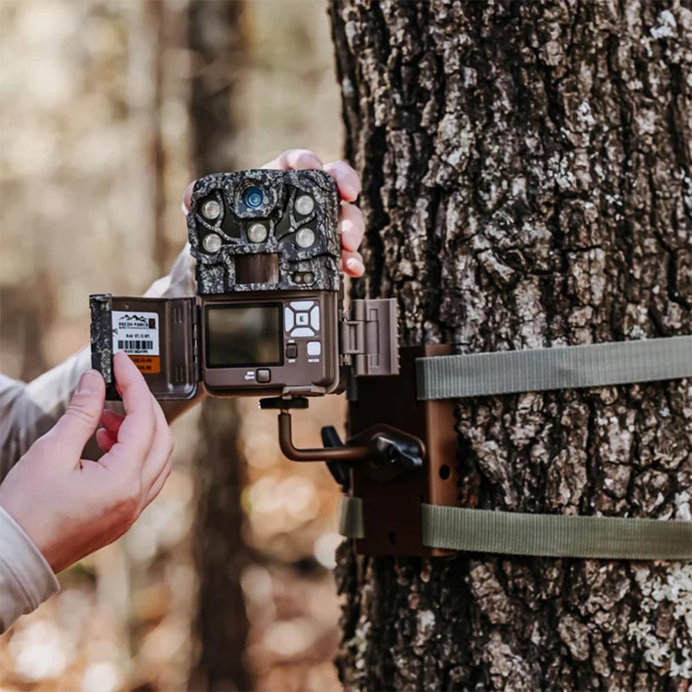 Browning Trail Camera Recon Force Elite HP5 Ultra Cellular Trail Camera 46MP Picture of Prometheus Group Llc/Browning Camera Browning Trail Camera - Recon Force Elite HP5 Ultra