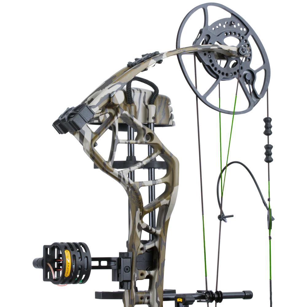 Bear Archery Gamekeeper RTH 60RH Compound Bow Mossy Oak Bottomland Picture of Escalade Sports DBA Bear Archery Bear Archery Gamekeeper RTH 60RH Mossy Oak Bottomland