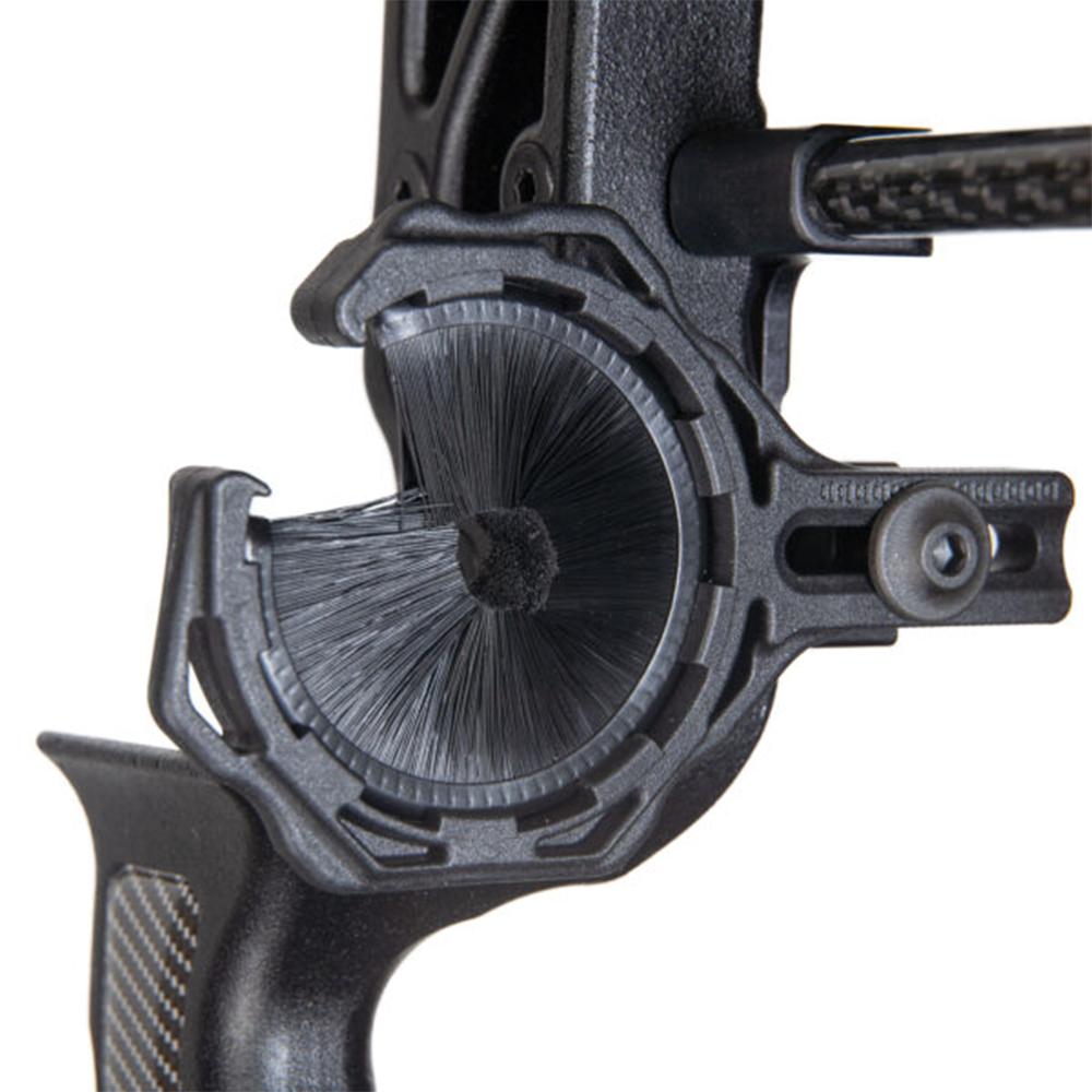 Diamond Archery Deploy SB Bow 70 lb RAK RH Black Picture of Pure Archery Group Diamond Deploy SB RH 70# Black RAK EQ Bow