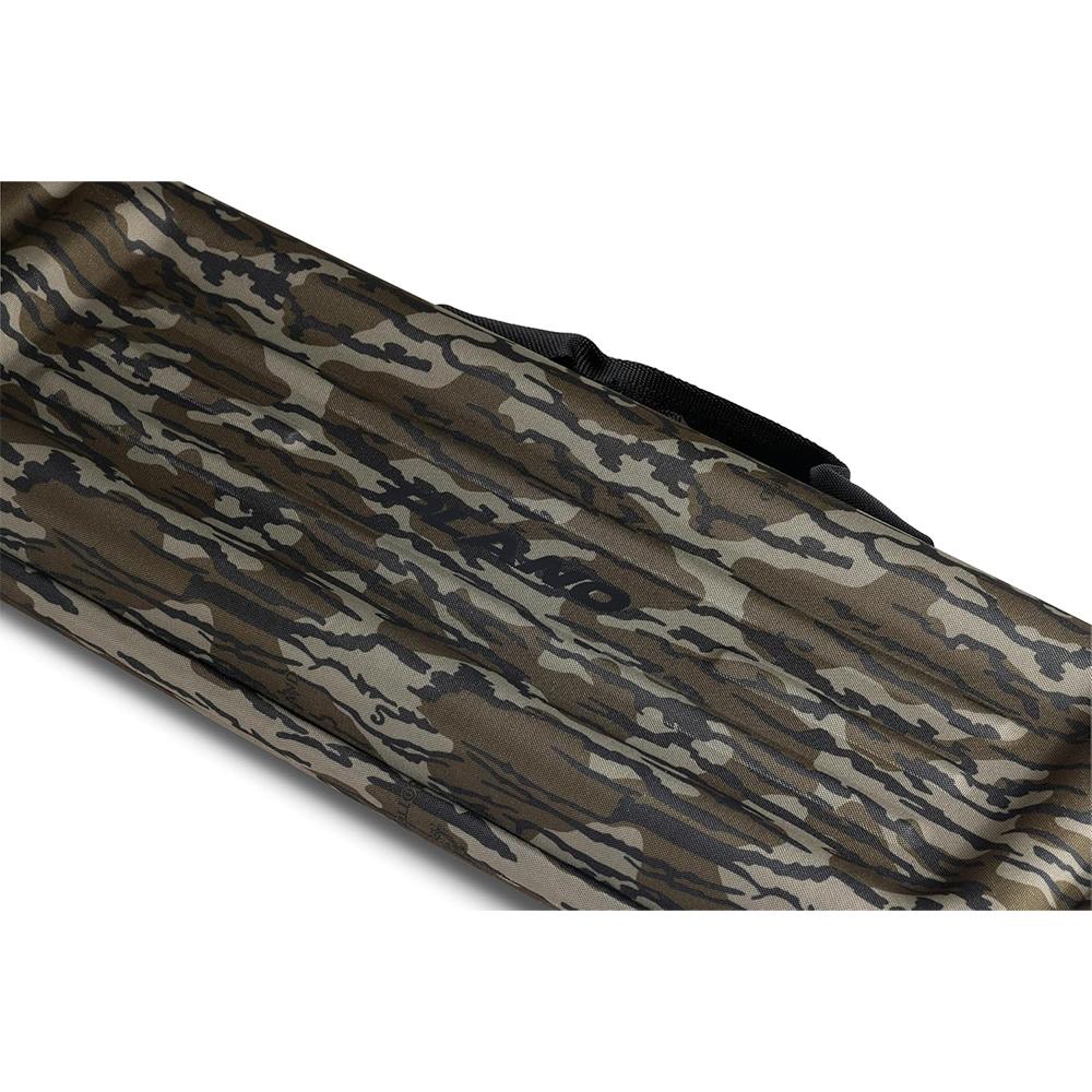 Plano Diverge EVA Shotgun Case 54" Mossy Oak Bottomland Picture of Plano Molding Company Diverge EVA 54 Shotgun Case MOBL