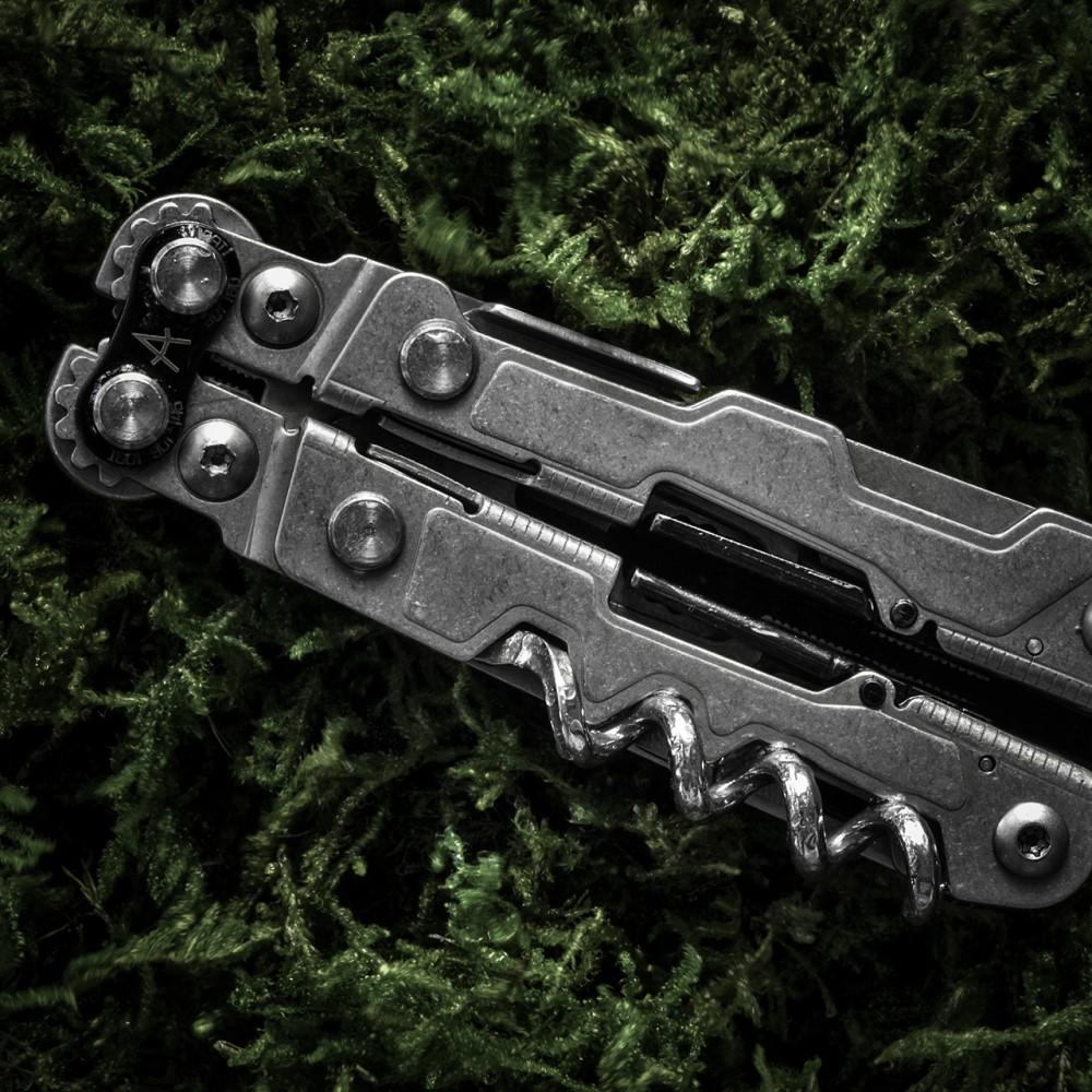 SOG Powerlitre Multi-Tool Silver Picture of Sog Specialty Knives Inc. SOG POWERLITRE - BEAD BLAST MULTI-TOOL
