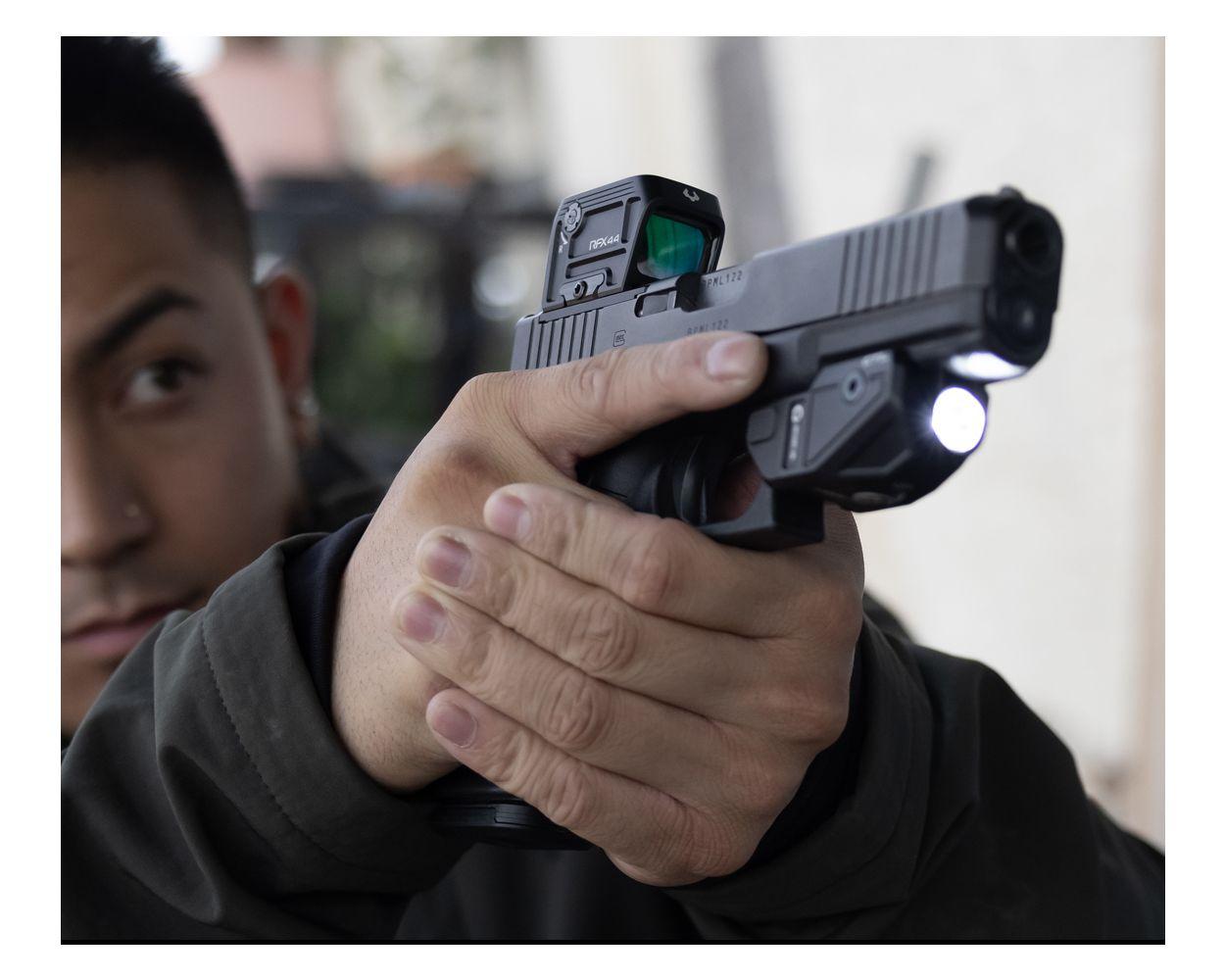 Picture of Viridian Green Laser Viridian RFX44 Compact Closed Emitter Green Dot Sight w/ Glock Adapter