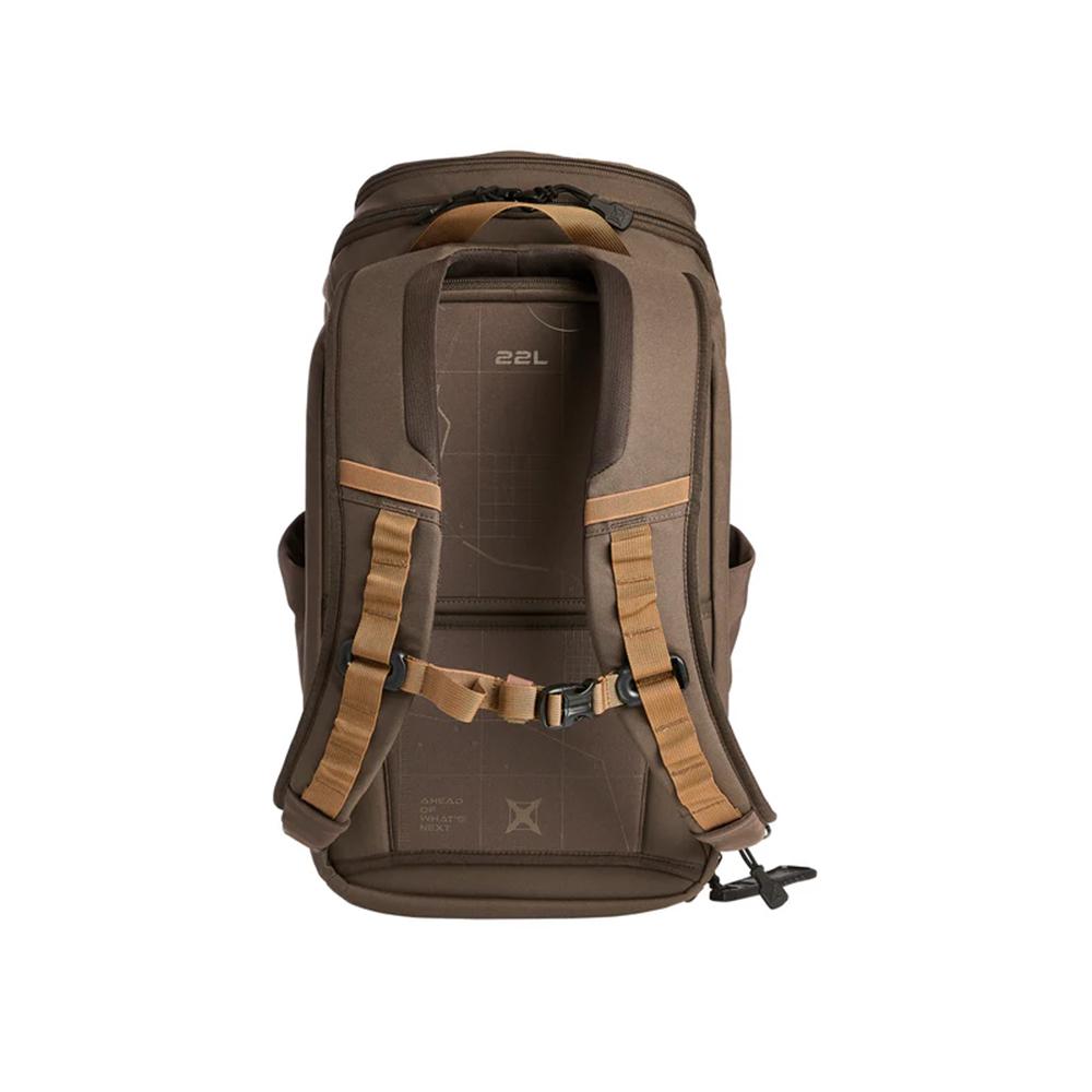 VertX Gamut 22L Backpack Cedar Brown Picture of Fechheimer-Vertx VERTX GAMUT 22L PACK CEDAR BRW