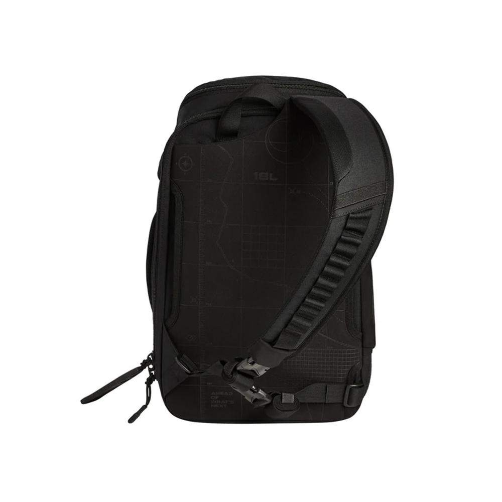 VertX Gamut 18L Backpack Black Picture of Fechheimer-Vertx VERTX GAMUT 18L SLING BAG BLK