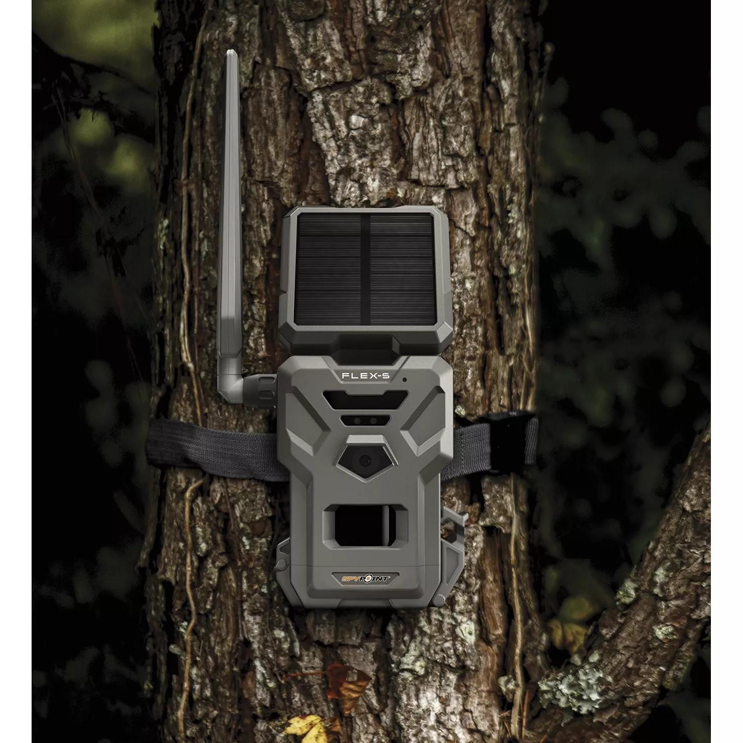 Picture of GG TELECOM /SPYPOINT Spypoint FLEX-S Solar Cellular Camera