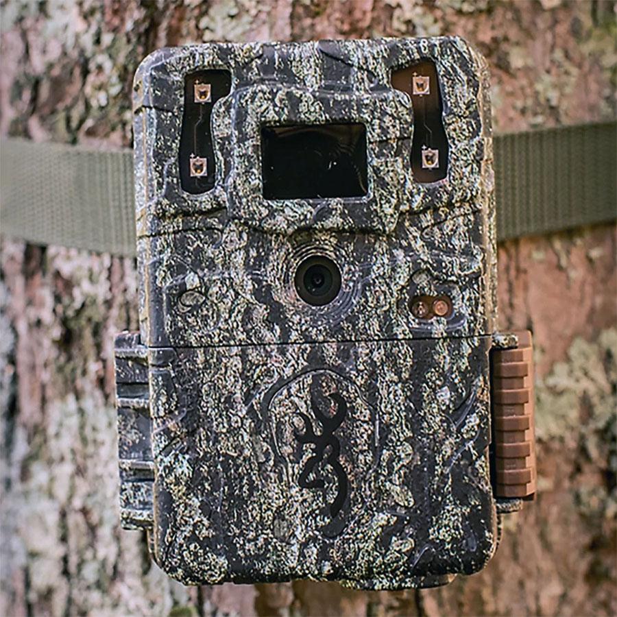 Browning 4E40 Command Ops Trail Camera 32GB Picture of Prometheus Group Llc/Browning Camera Browning Trail Camera - Command Ops Elite 40MP