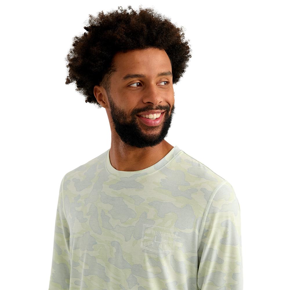 Huk Drift Performance Long Sleeve Shirt Pale Algae S Picture of Marolina DBA HUK DRIFT PRINTED LS CREW PALE ALGAE SIZE S