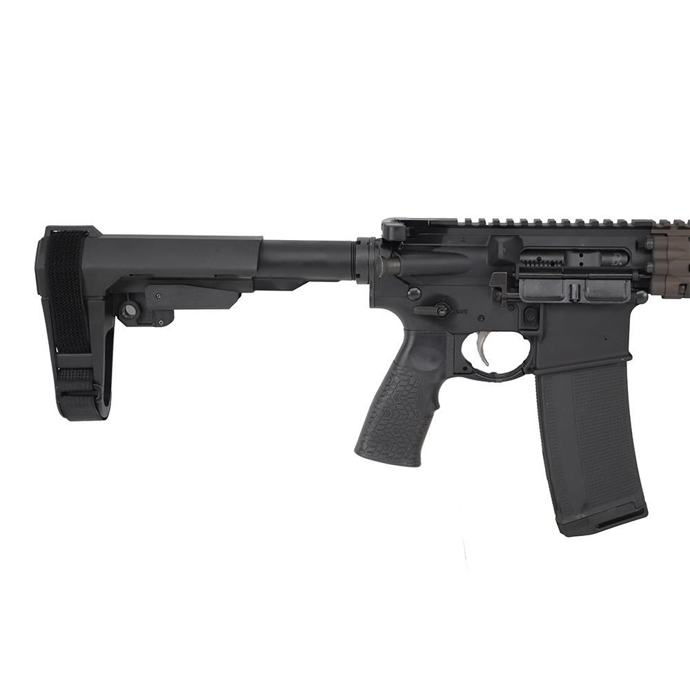 Daniel Defense DD4 MK18 RIII Handgun 5.56 NATO 32rd Magazine 10.3" Barrel Black FDE Picture of Daniel Defense DD4 MK18 RIII PISTOL SEMI 10.3''Brl 5.56 RIS III 9.5 FDE SBA3 BRACE