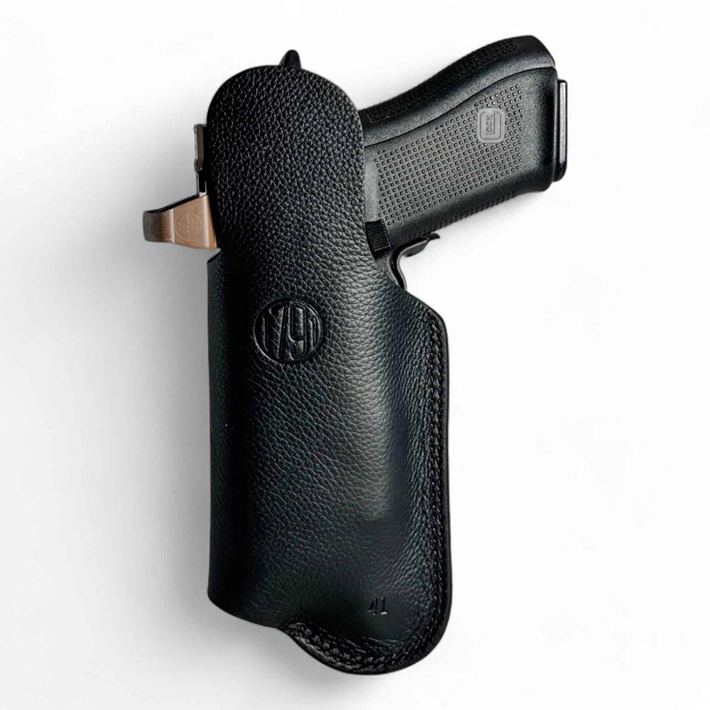 1791 Optic Ready Light Bearing Smooth Concealment IWB Holster Size 4L Night Sky Black RH Picture of 2nd Amendment 1791 LLC 2ND AMEND Opt Rdy Lght Bear Smth Concl Holst Sz 4L Nght Sky Blk RH