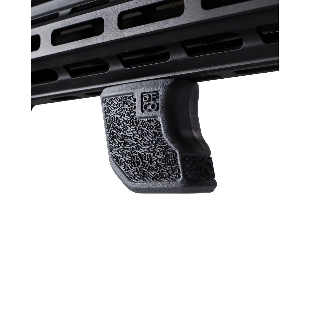 Die Free Co Tiger Claw M-LOK Angled Foregrip Jungle Gray Picture of Die Free Co LLC DFCO Tiger Claw (M-LOK) Angled Foregrip Jungle Gray